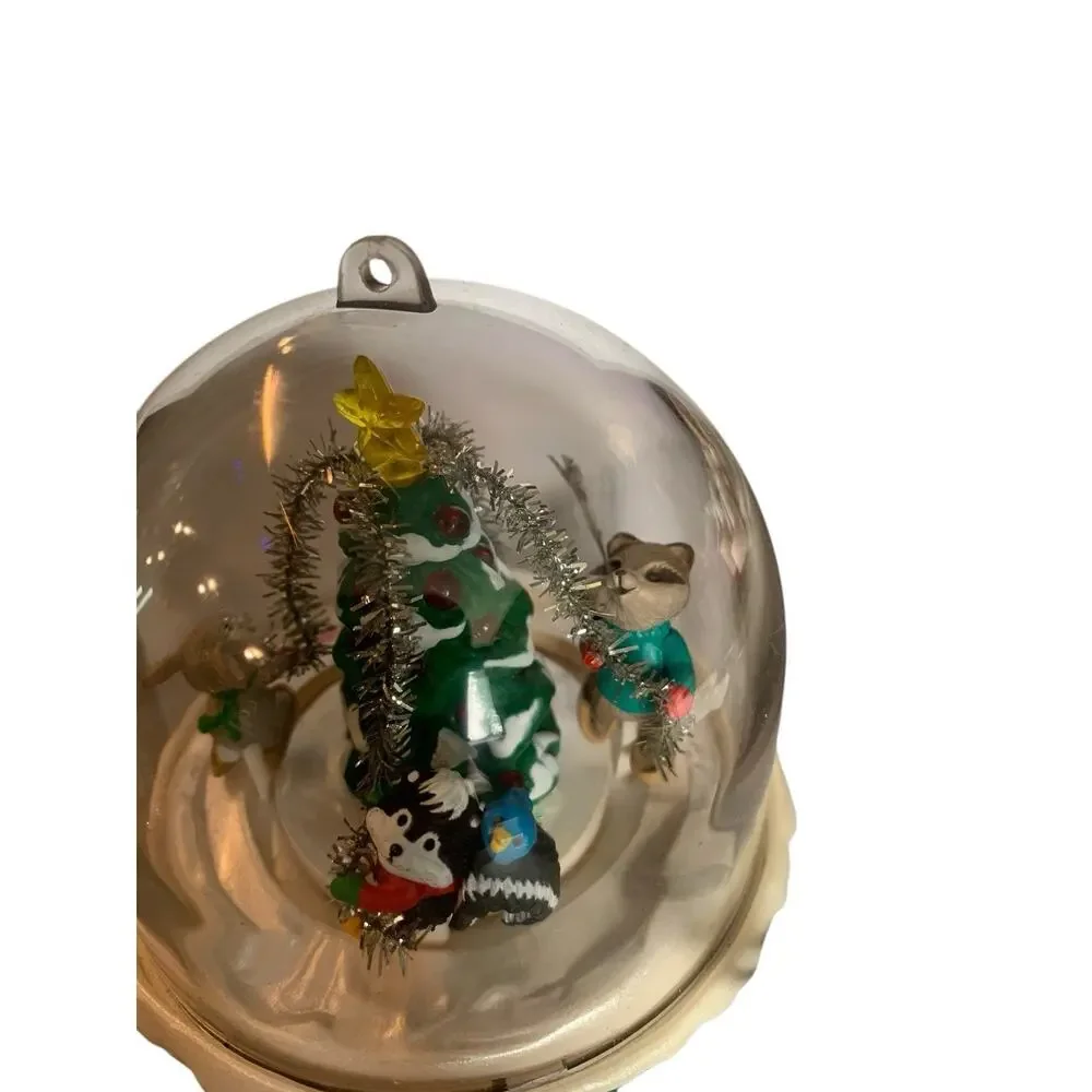 HALLMARK KEEPSAKE‎ ORNAMENT - 7402 BELLS ARE RINGING 1993 - MAGIC READ